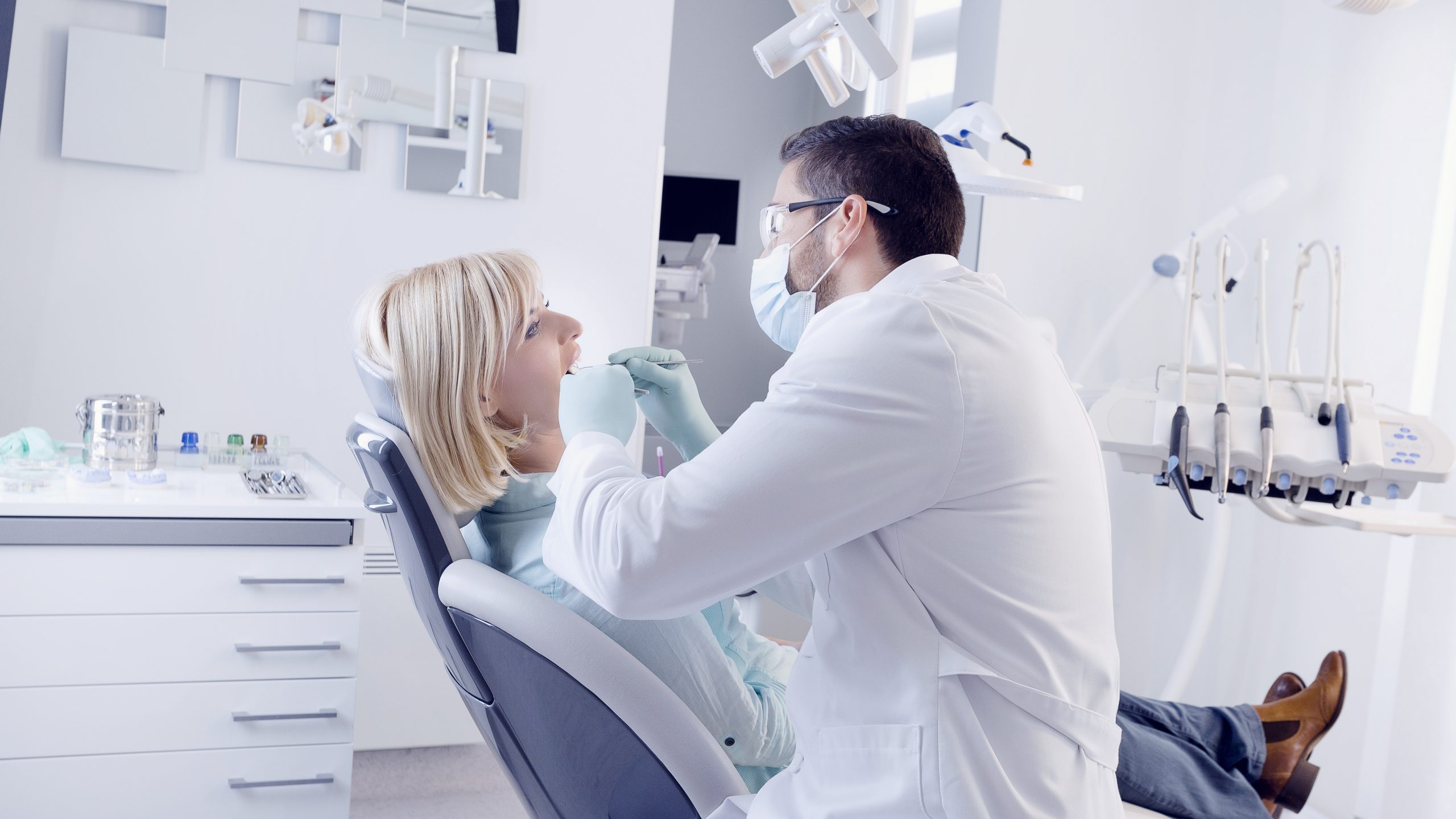 Dentist in Hartselle, AL